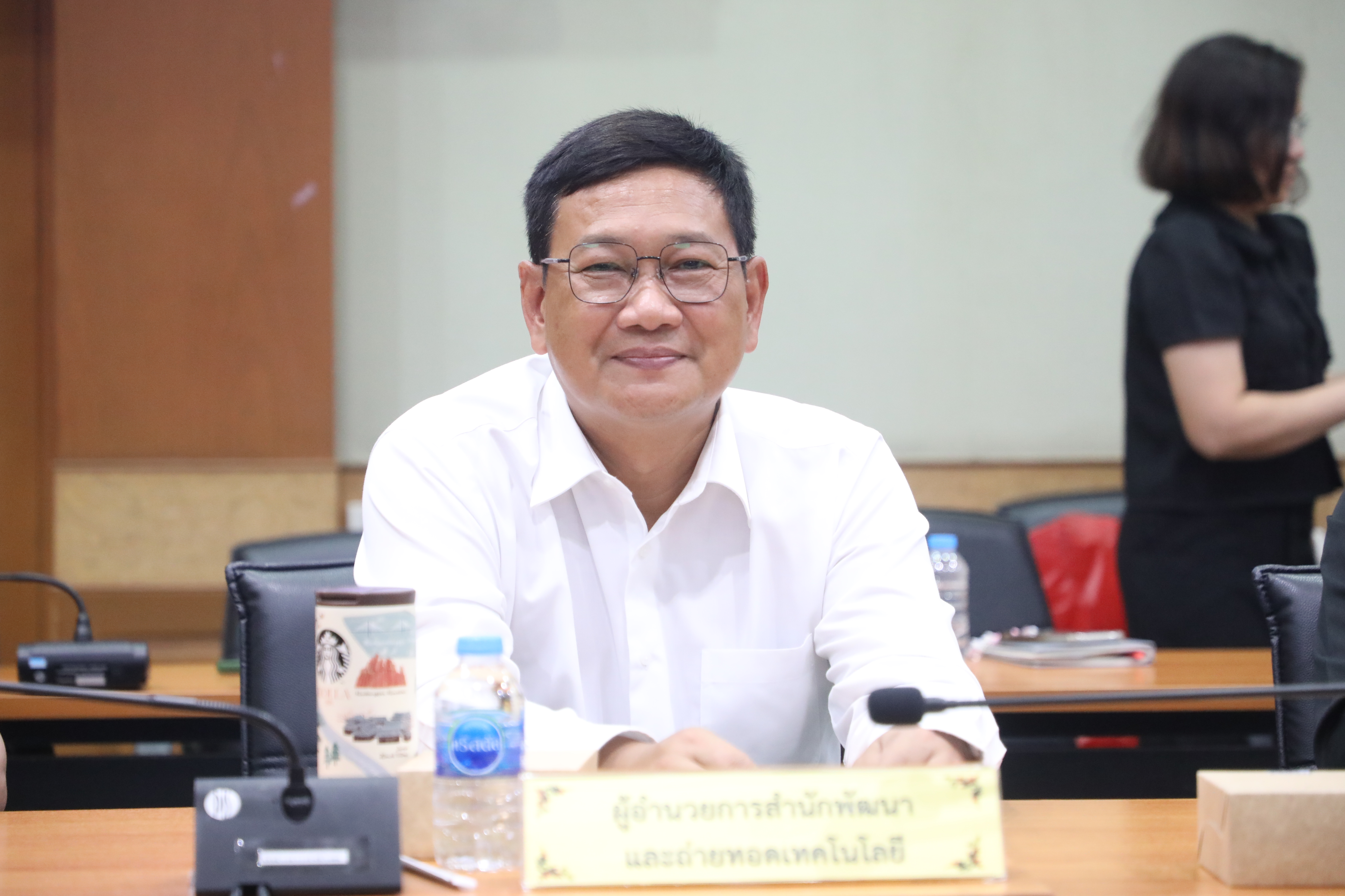 title - ส.ป.ก. ประชุม คกก. ดำเนินการจัดพิธีประกาศเกียรติคุณ ผู้เกษียณอายุราชการ สำนักงานการปฏิรูปที่ดินเพื่อเกษตรกรรม ประจำปีงบประมาณ พ.ศ. 2569 ครั้งที่ 1/2569